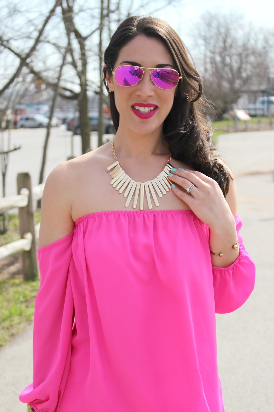 Off-Shoulder Neckline