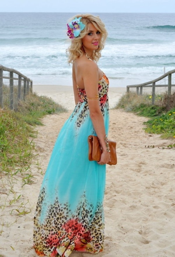 floral maxi dress for beach wedding