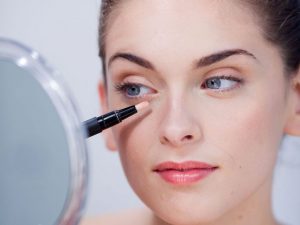 How to Apply Concealer