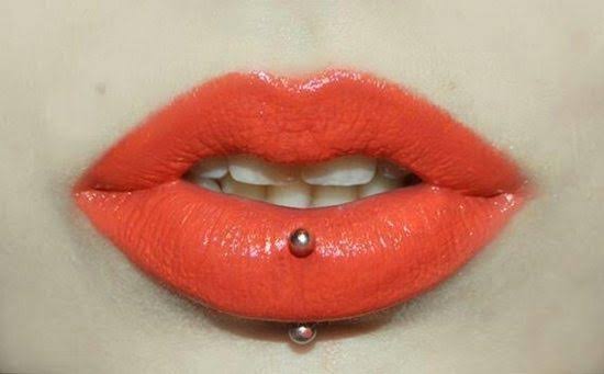 12 Types of Lip Piercings to Stay at the Top of Trends | StyleWile